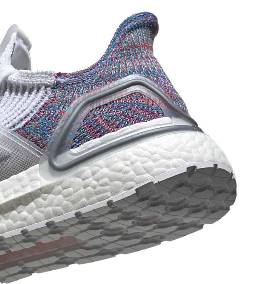 UltraBoost 19_more_boost1