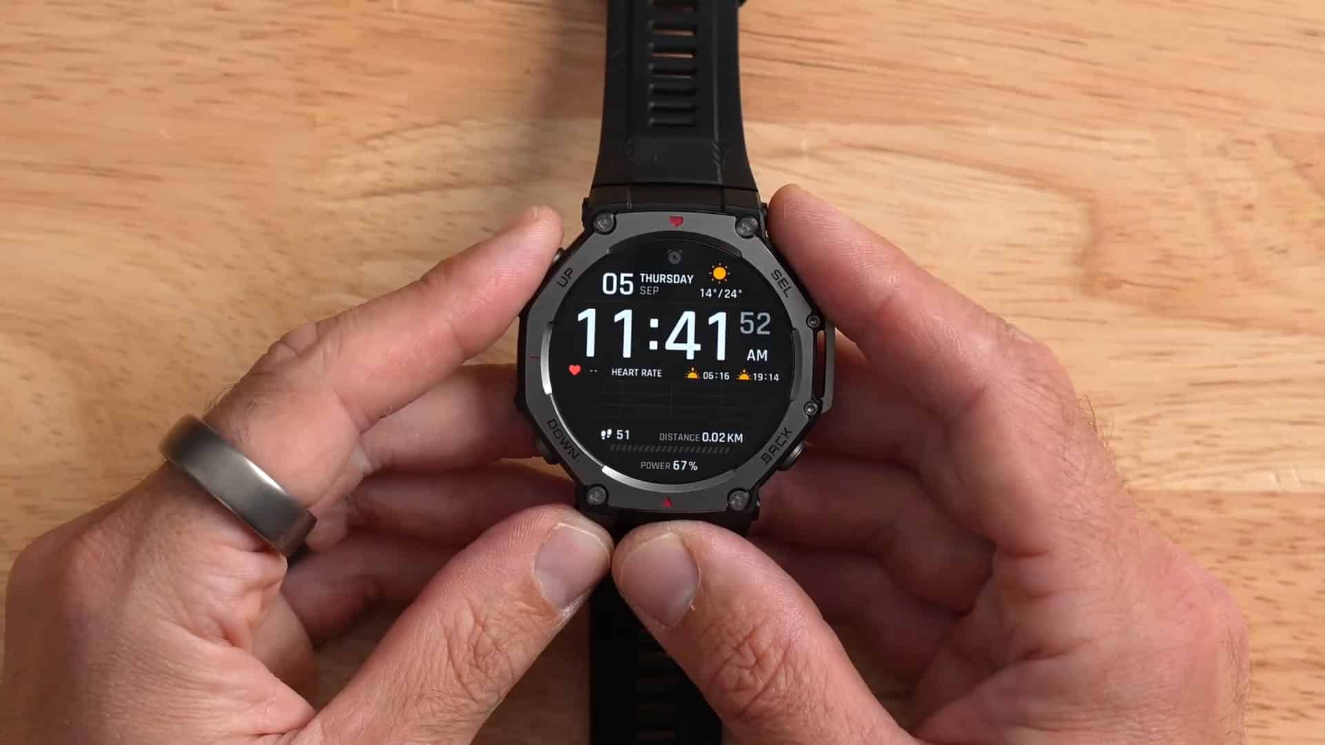 Amazfit T-Rex 3 AMOLED display