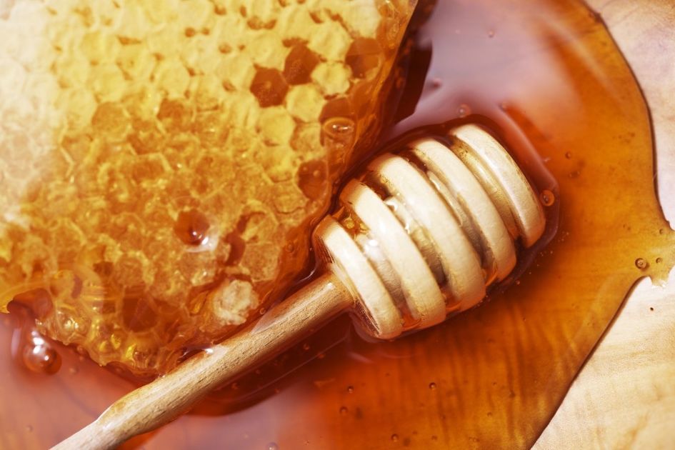 Raw honey