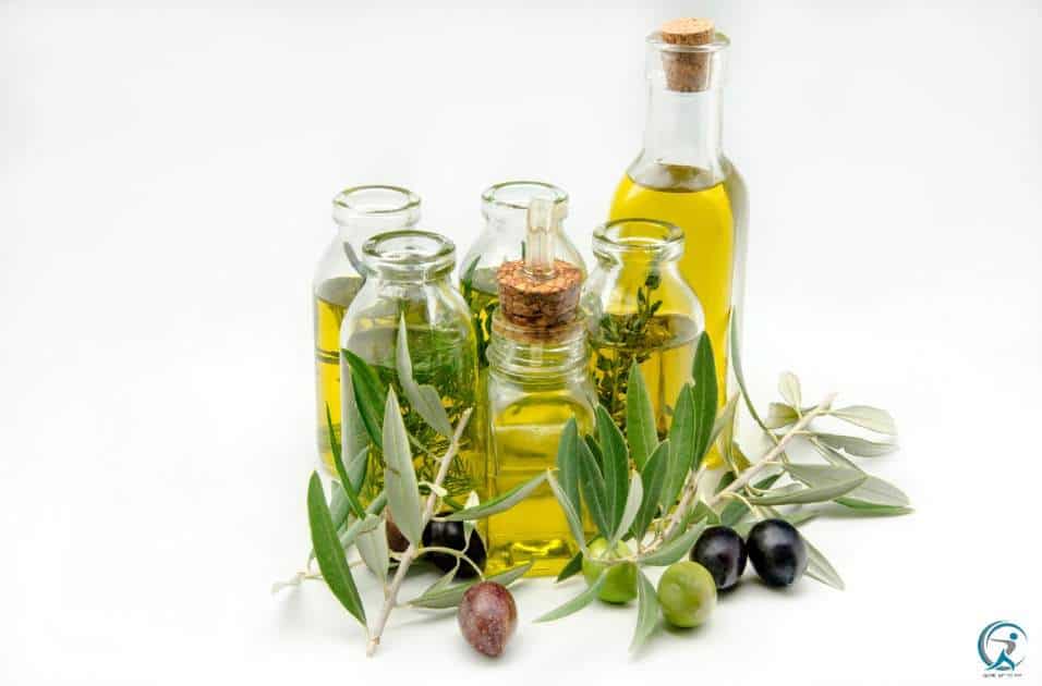 Extra virgin olive oil is a staple in Mediterranean diets for a reason. It's packed with antioxidants, which help boost your immune system and reduce inflammation. 