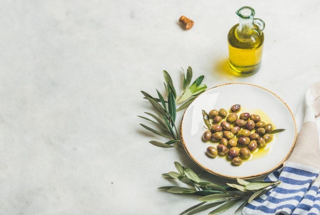 What you consume on the Mediterranean diet? 
