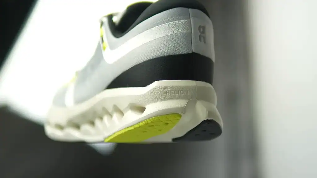 On Cloudsurfer 2 Review - running on a trail