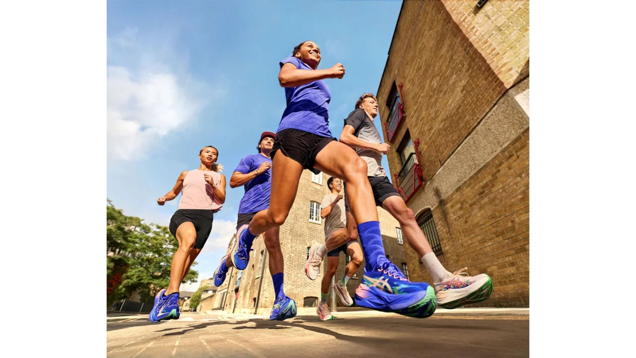 ASICS Unisex SUPERBLAST 3 Running Shoe Box Image