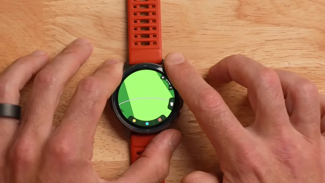 Golf course map and score tracking on Amazfit Balance 2